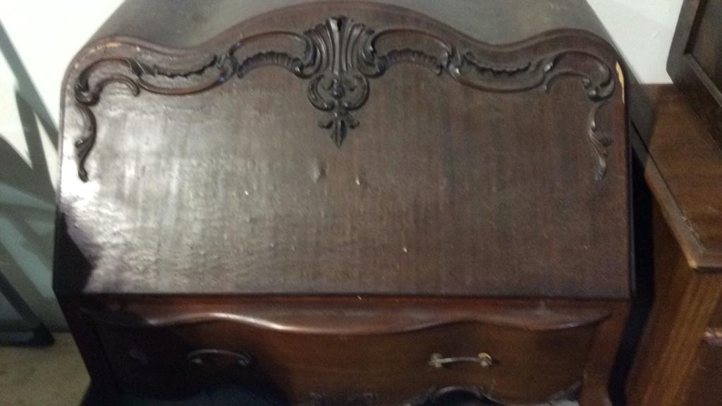 BREAKFRONT SERPENTINE WRITING DESK