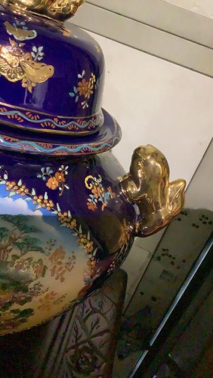COBALT POT BELLY FOOTED CAPPED VASE