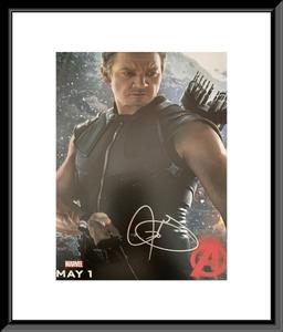 Avengers: Age of Ultron Jeremy Renner Signed Movie Photo - Selling No Reserve!