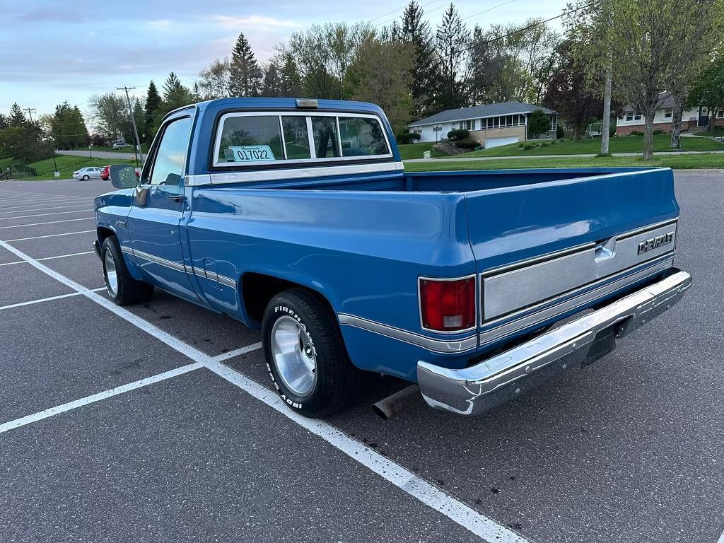 1990 Chevrolet Cheyenne Pickup