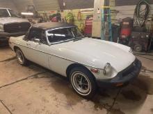 1977 MGB