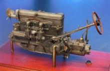 Mercedes-Benz SSK engine by SAPOR Modelltechnik
