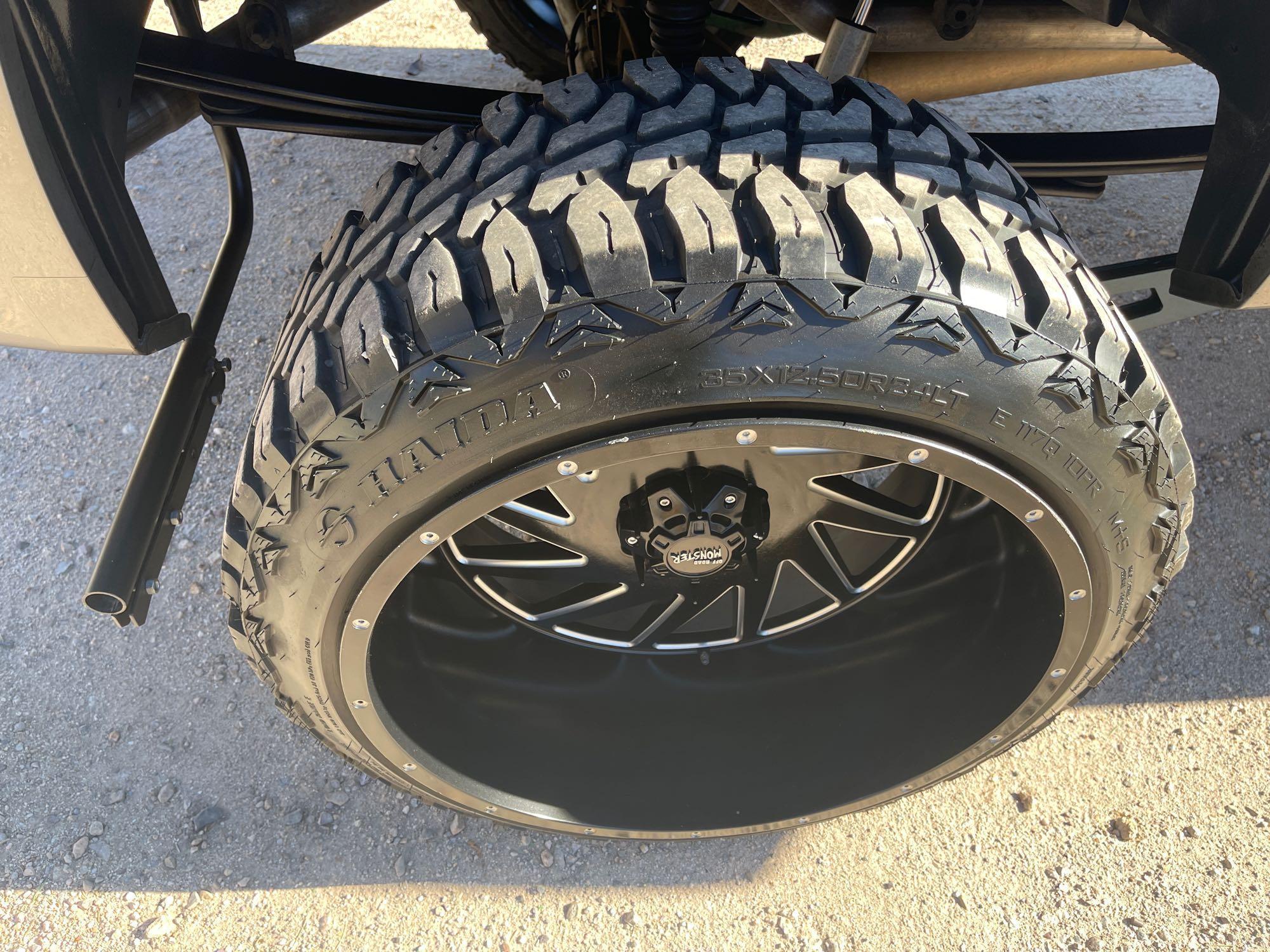 Lifted 2008 GMC Sierra ext cab