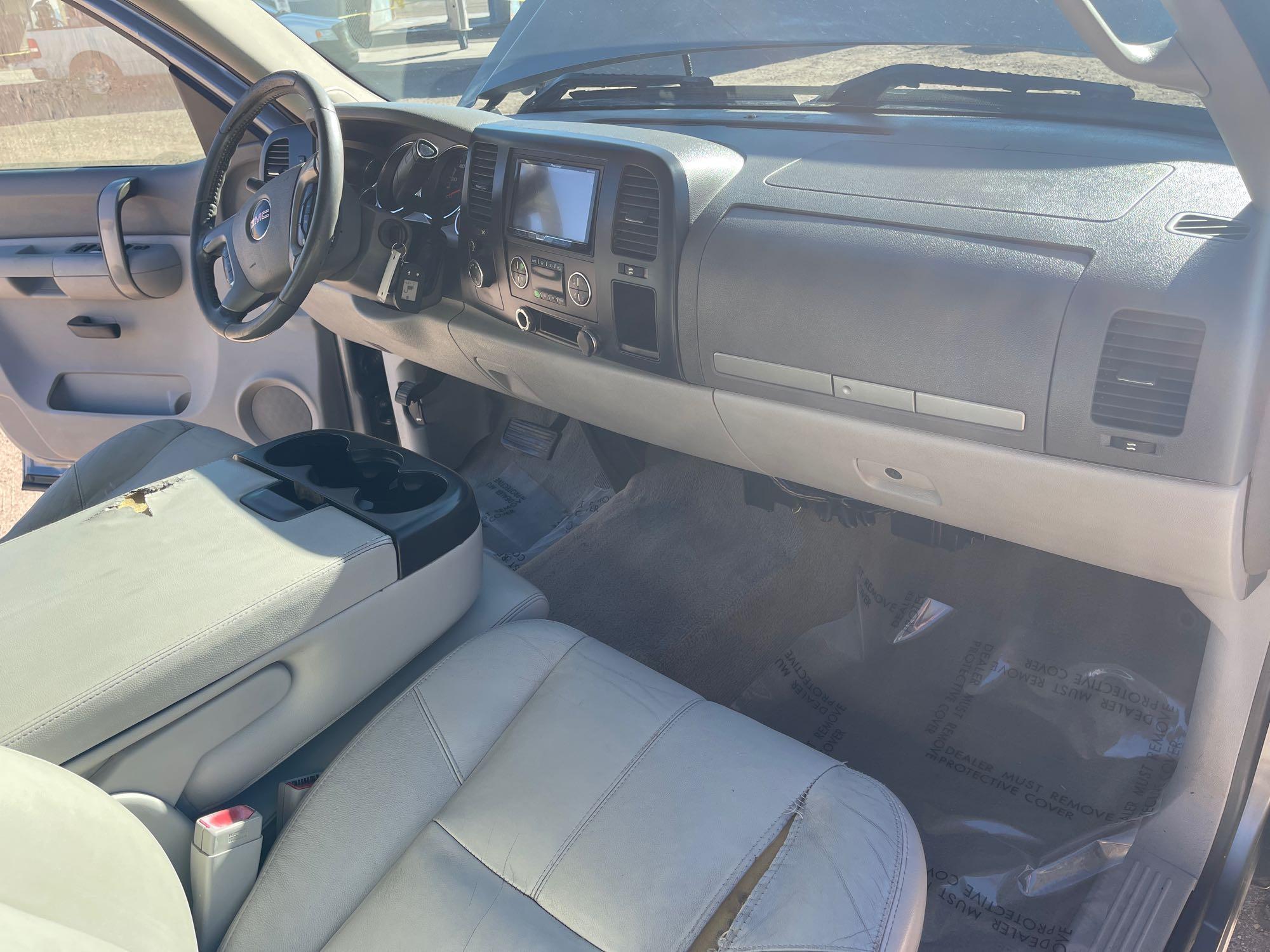 Lifted 2008 GMC Sierra ext cab