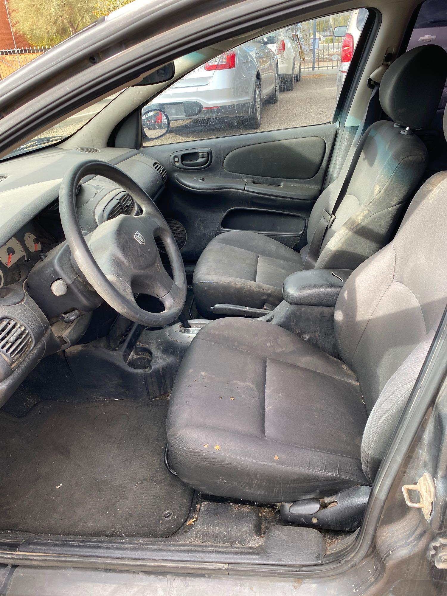2004 Dodge Neon SXT