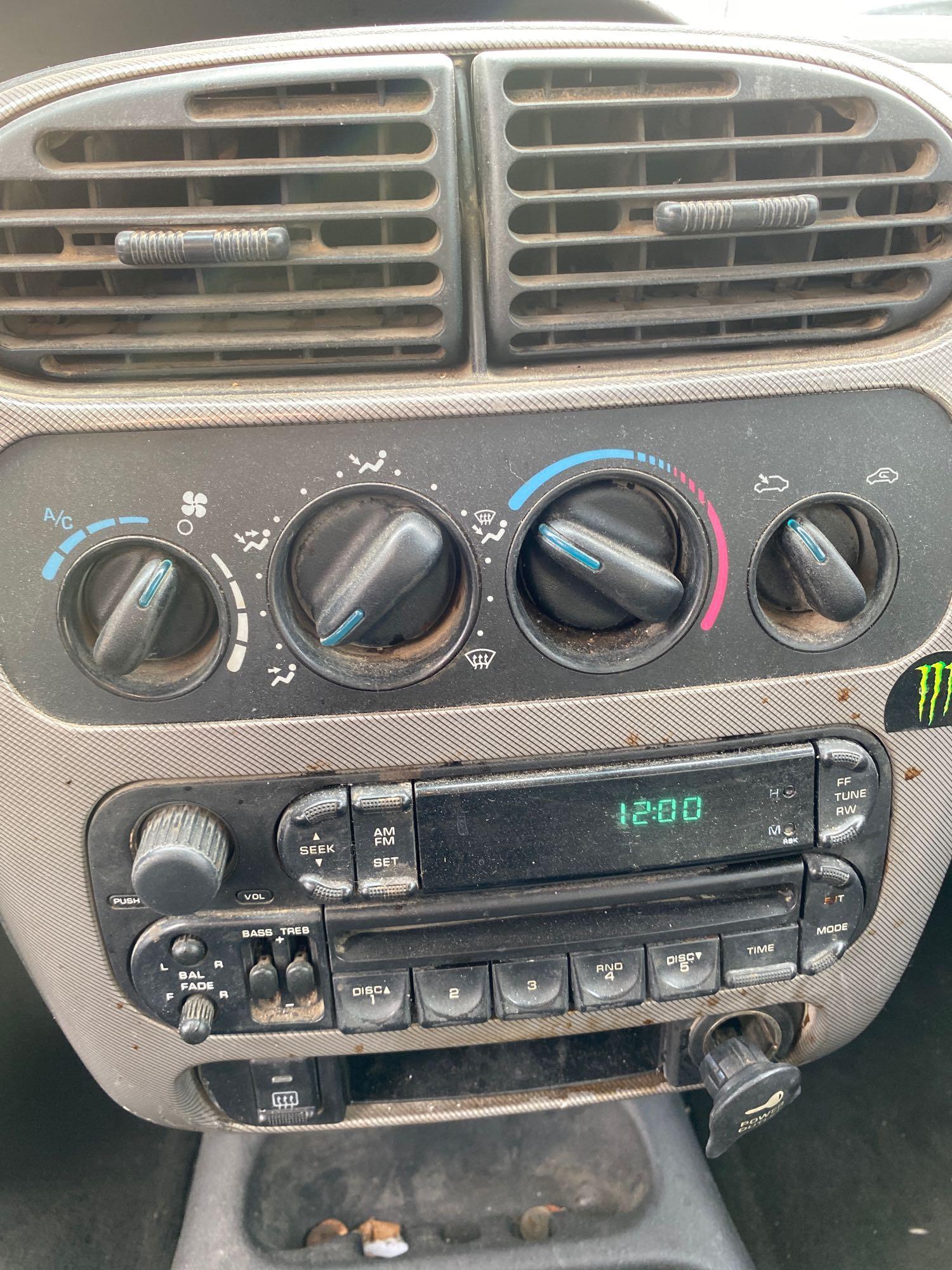 2004 Dodge Neon SXT