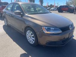 2012 VW Jetta w/ leather