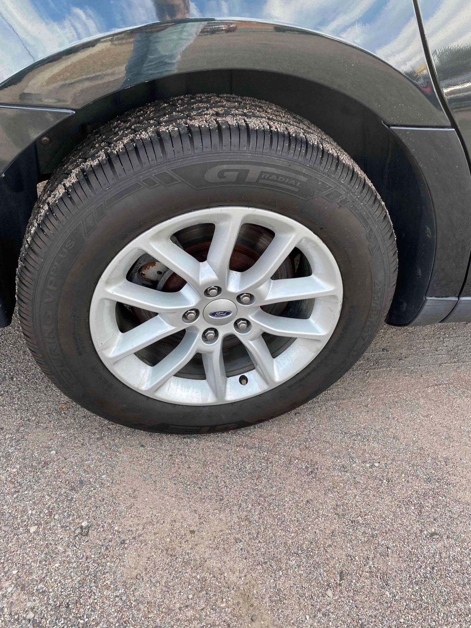 2014 Ford Taurus