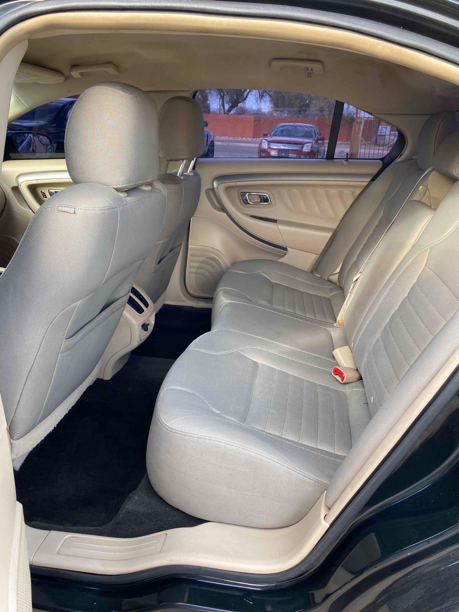 2014 Ford Taurus