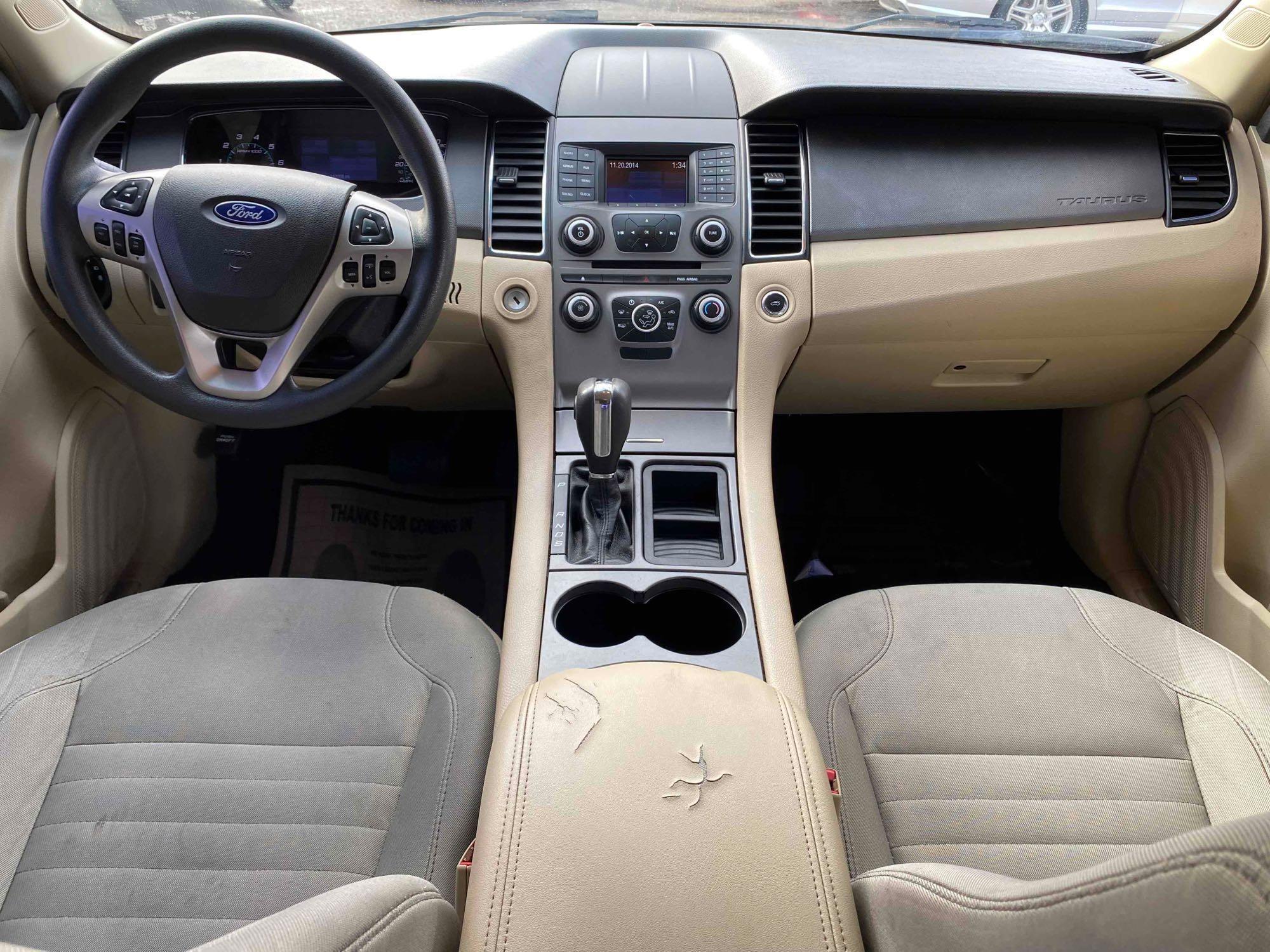 2014 Ford Taurus