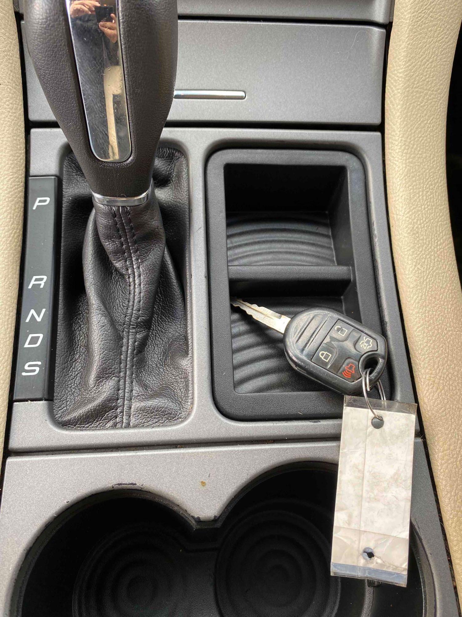 2014 Ford Taurus