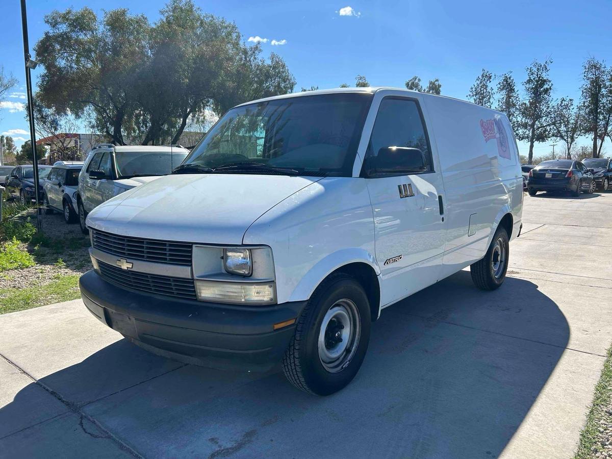 2000 Chevrolet Astro Van