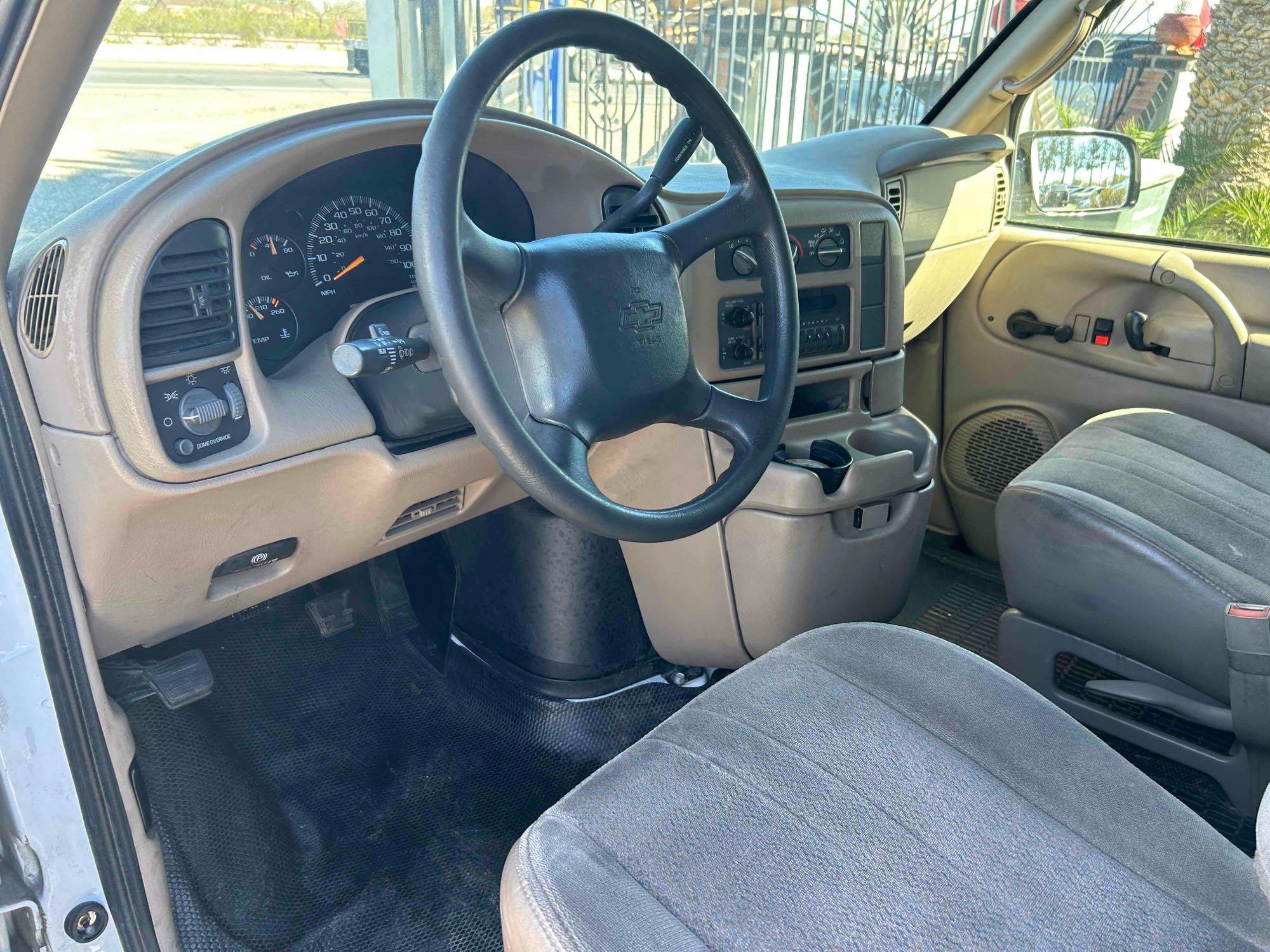 2000 Chevrolet Astro Van