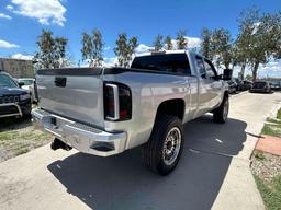 2013 Chevrolet Silverado 2500 HD Pickup Truck