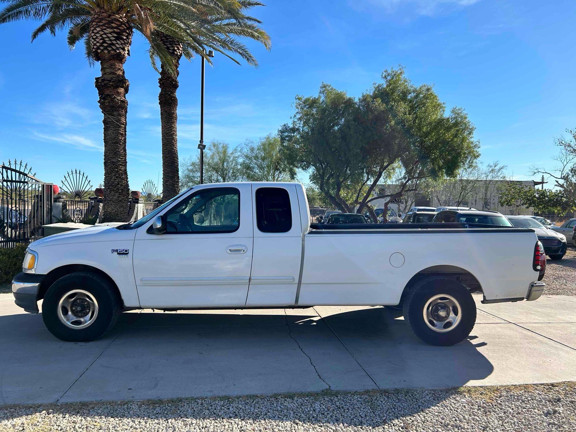 2000 Ford F-150 Pickup Truck