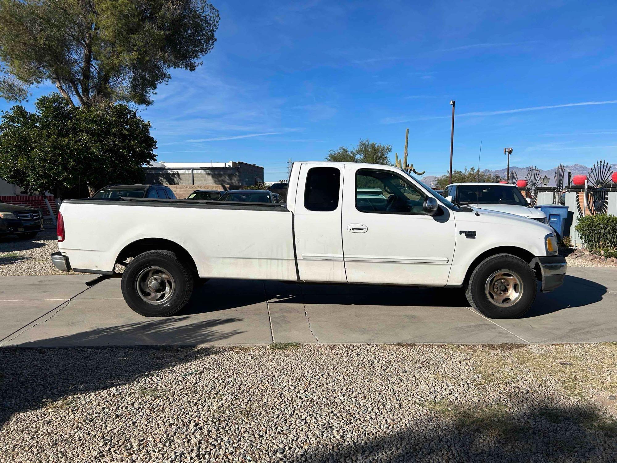 2000 Ford F-150 Pickup Truck