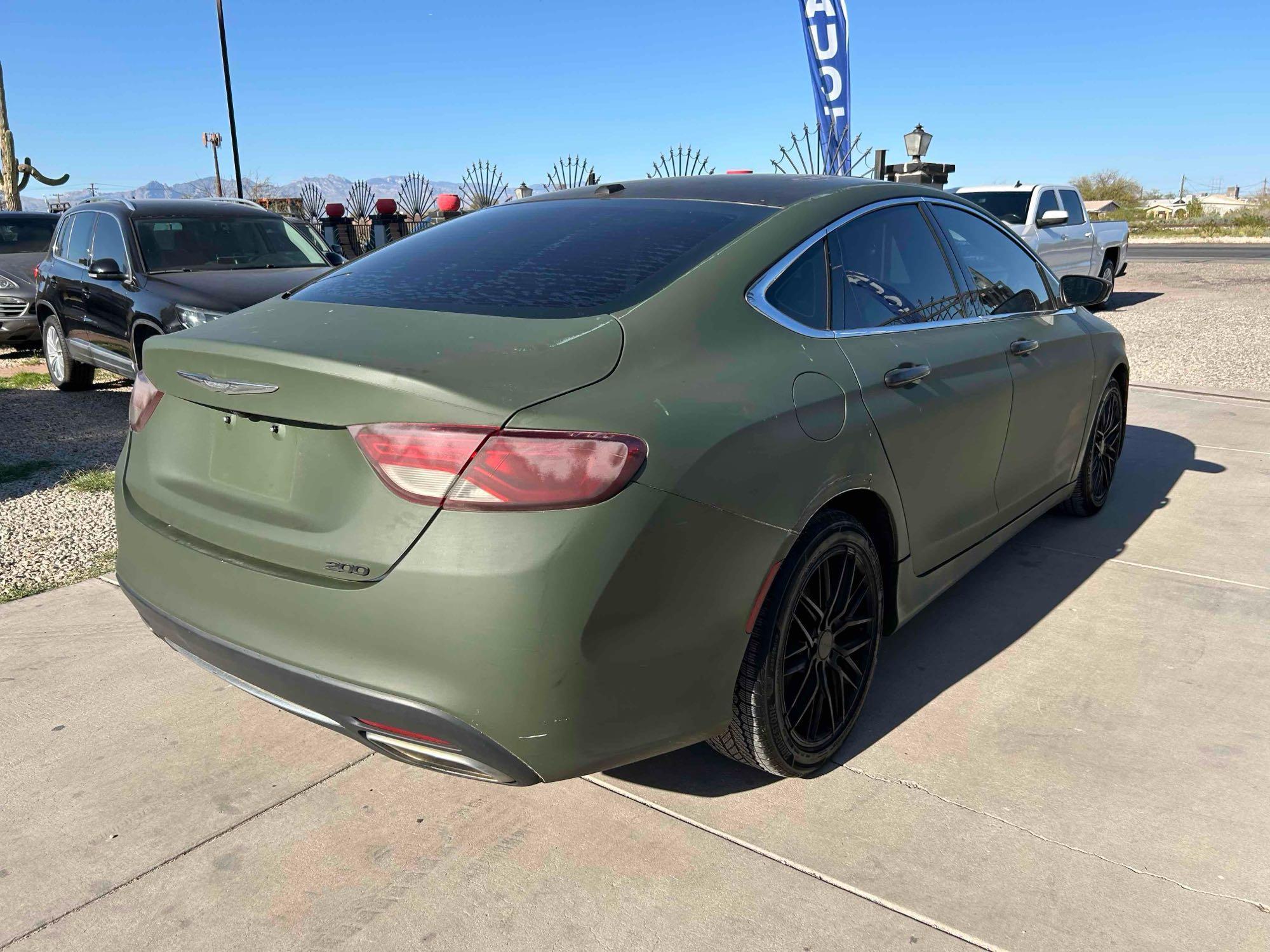 2015 Chrysler 200