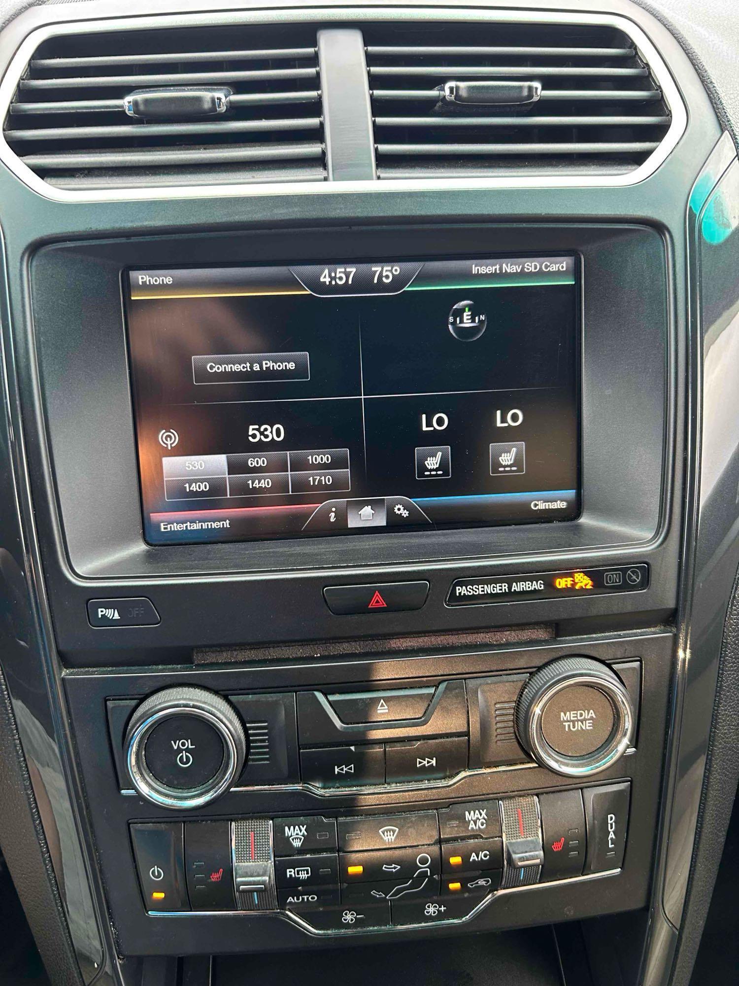 2016 Ford Explorer
