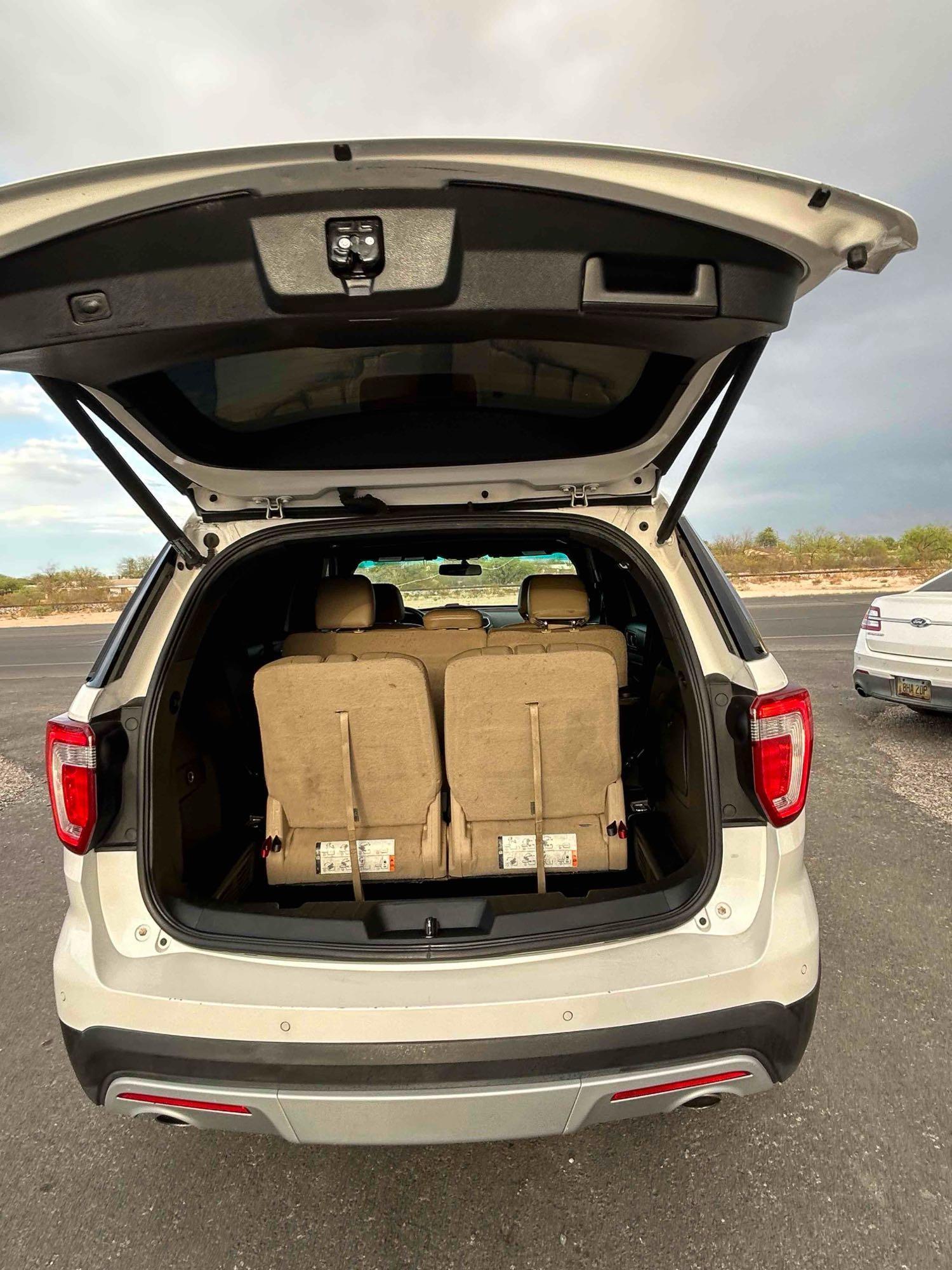 2016 Ford Explorer