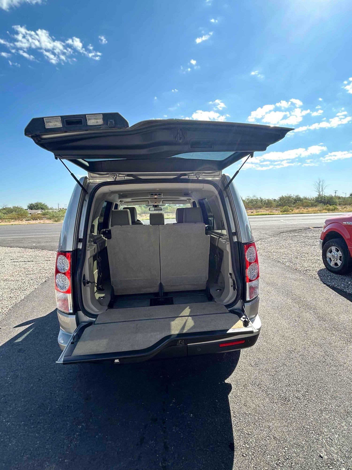 2013 Land Rover LR4