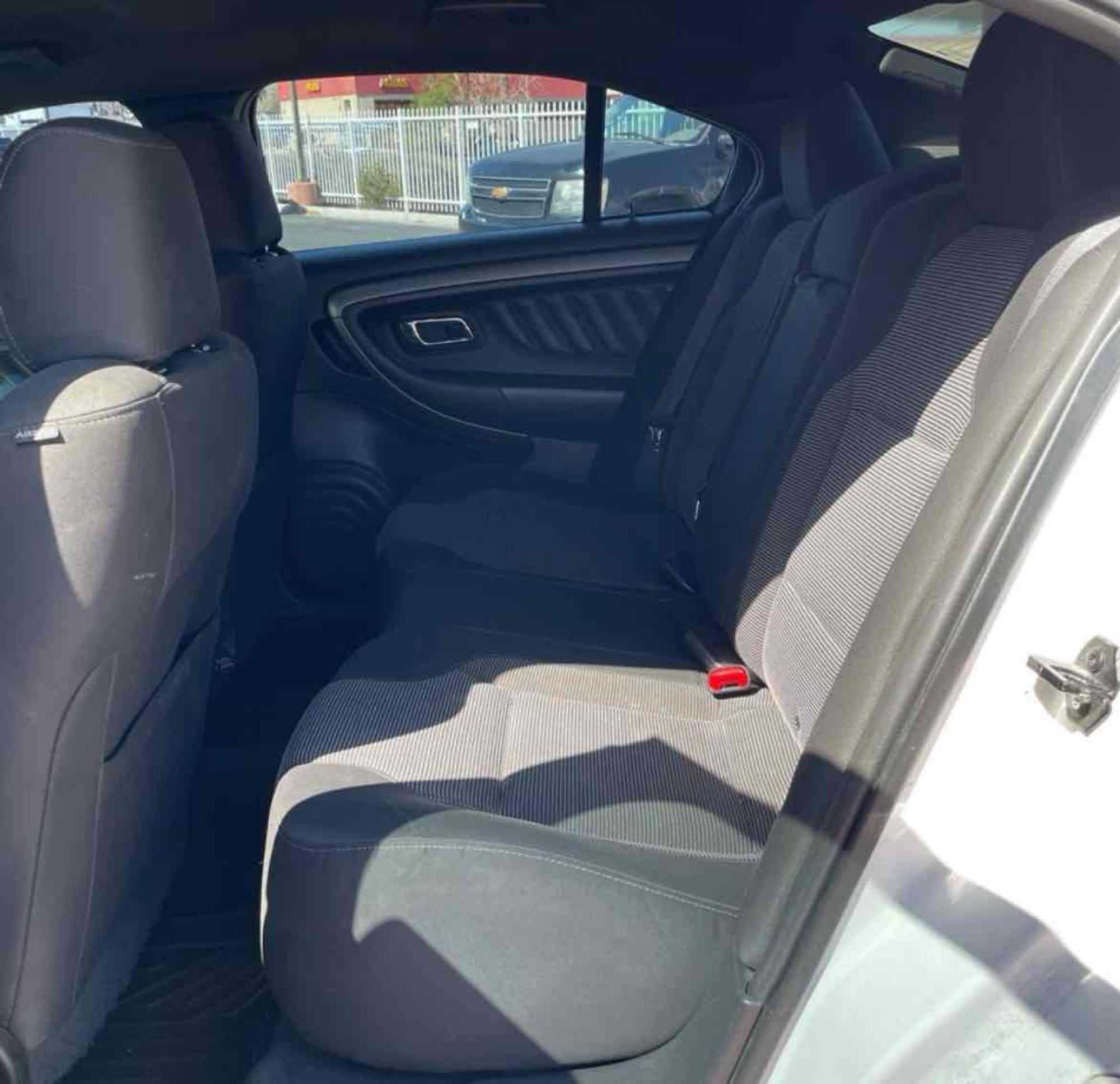 2015 Ford Taurus