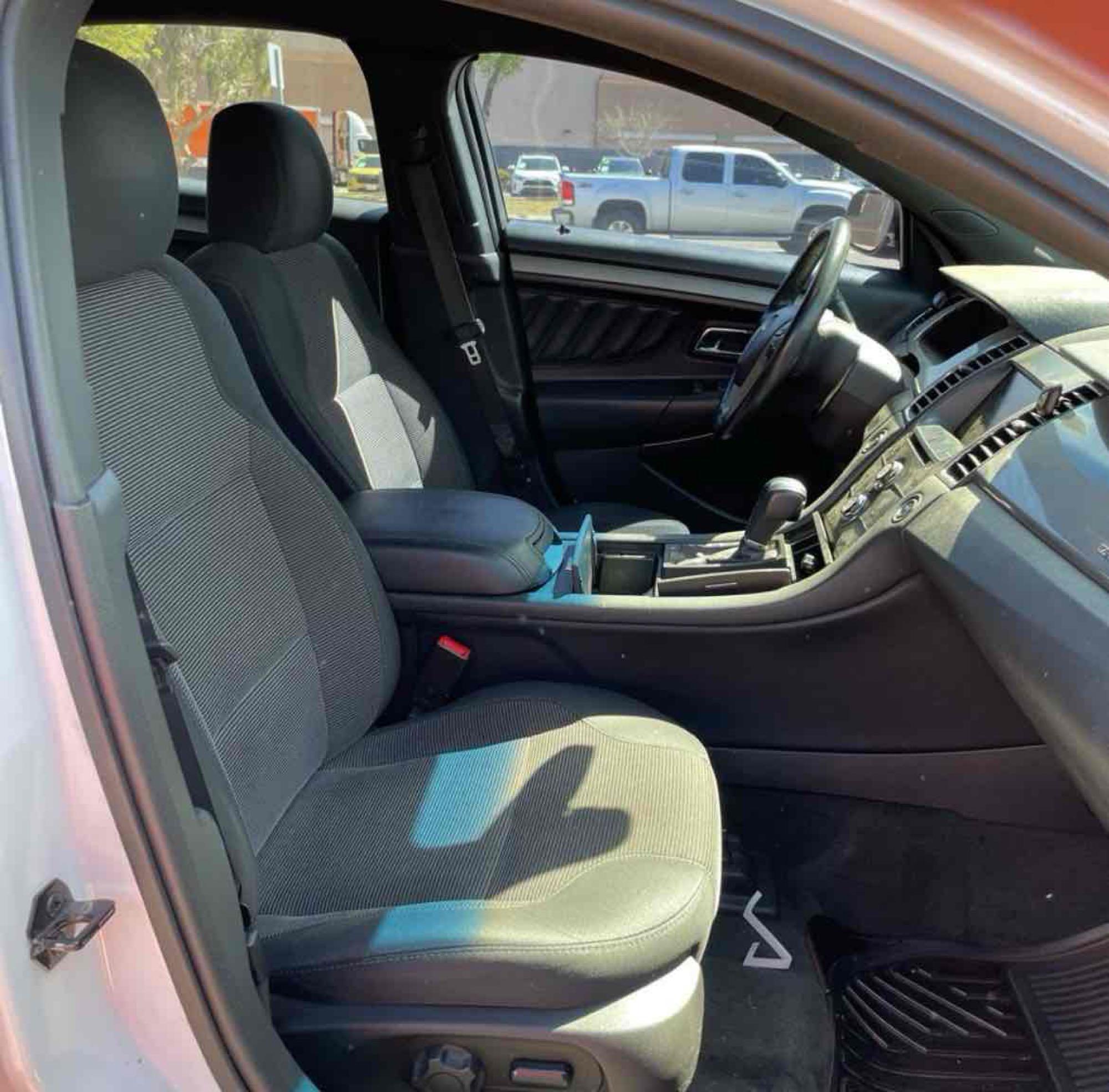 2015 Ford Taurus