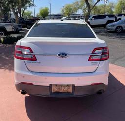 2015 Ford Taurus