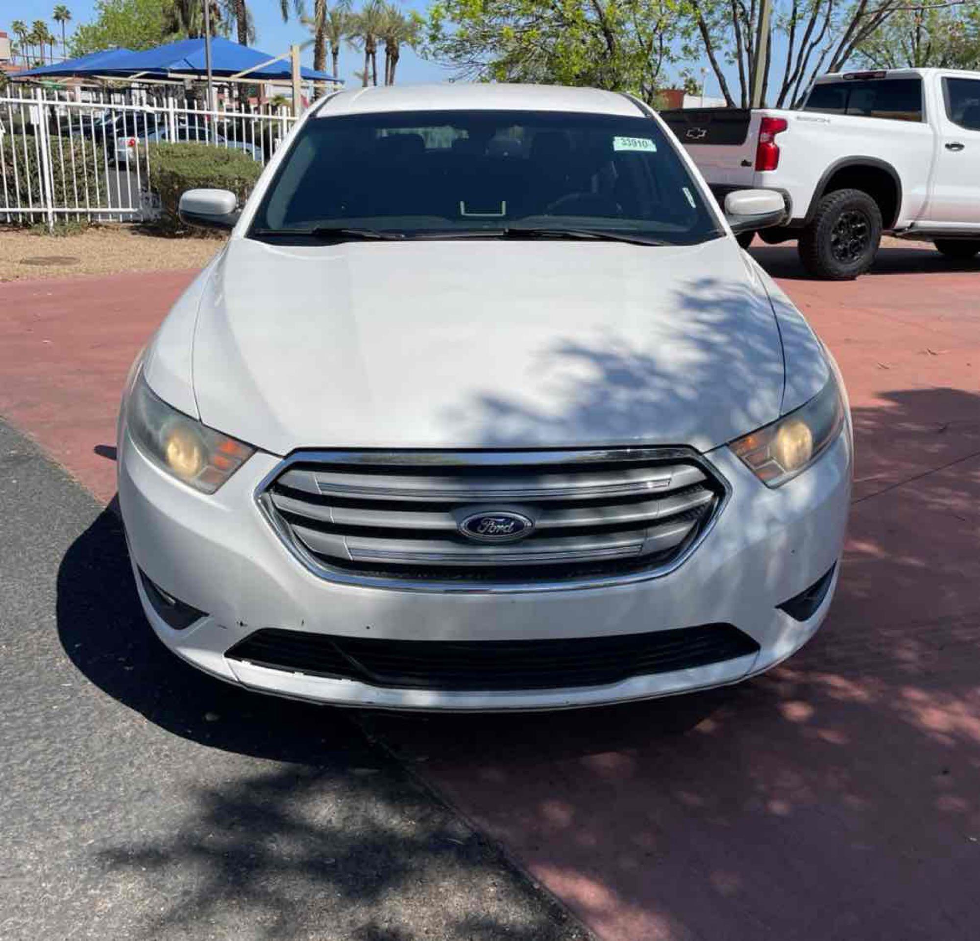 2015 Ford Taurus