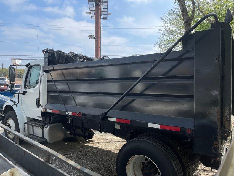 2006 Freightliner M2  Business Class 106 Medium Duty
