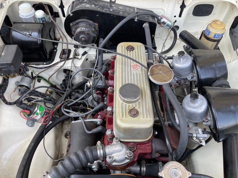 1966 MG B