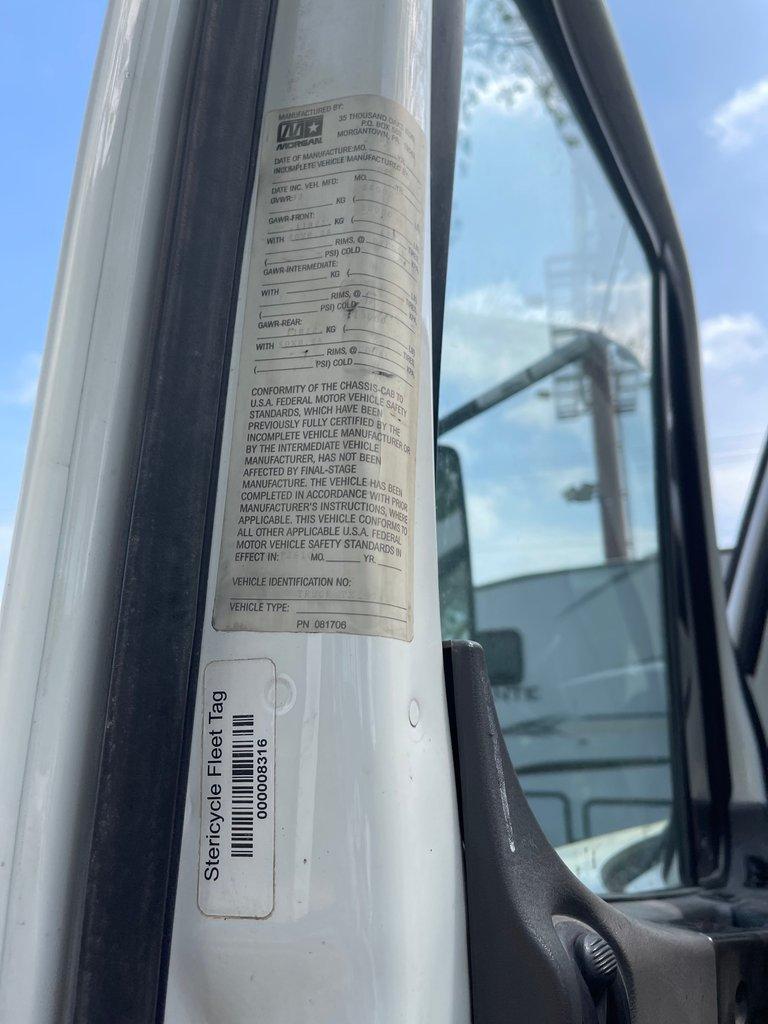 2006 Freightliner M2  Business Class 106 Medium Duty