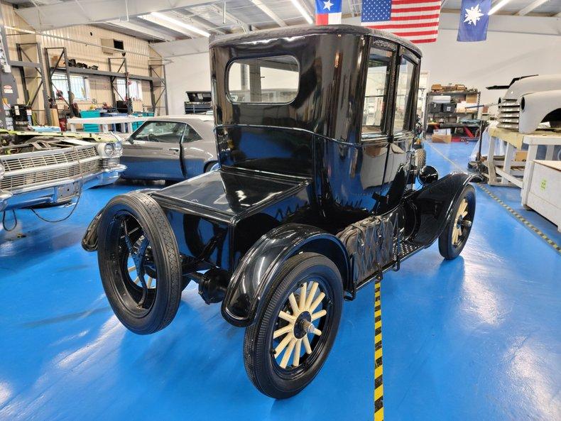 1925 Ford Model T Doctor's Coupe