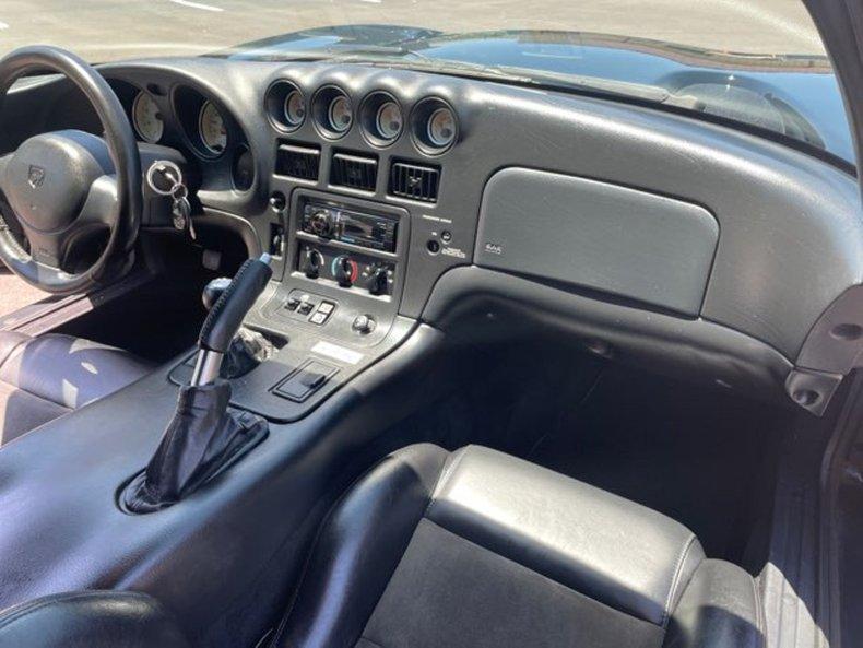 2000 Dodge Viper