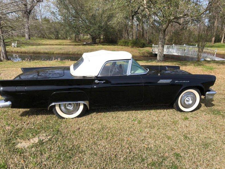 1957 Ford Thunderbird E-Code