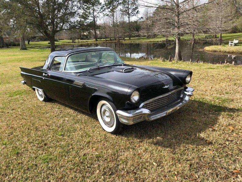 1957 Ford Thunderbird E-Code