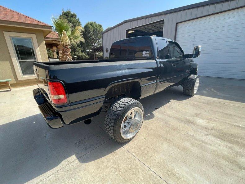 2000 Dodge Ram 2500 Laramie SLT