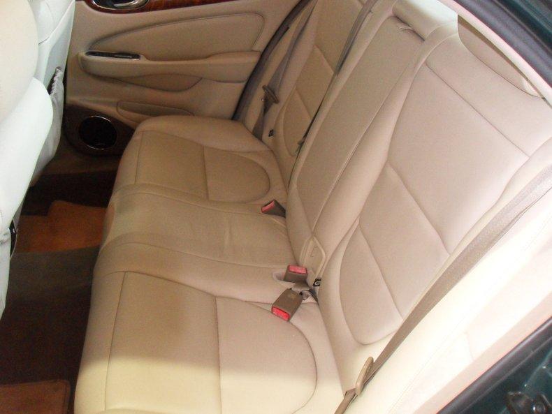 2004 Jaguar XJ8