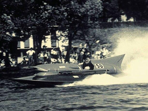 1952 Ferrari Timossi Racing The ARNO XI 800KG 3-Point Hydroplane