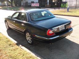 2004 Jaguar XJ8