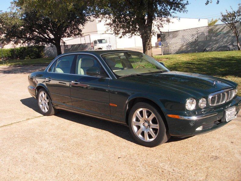 2004 Jaguar XJ8