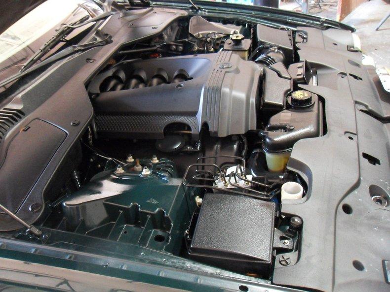 2004 Jaguar XJ8