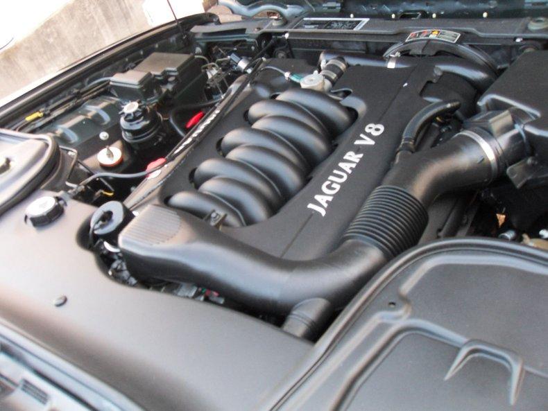 1998 Jaguar XJ8 Vanden Plas