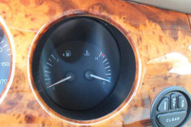 1998 Jaguar XJ8 Vanden Plas