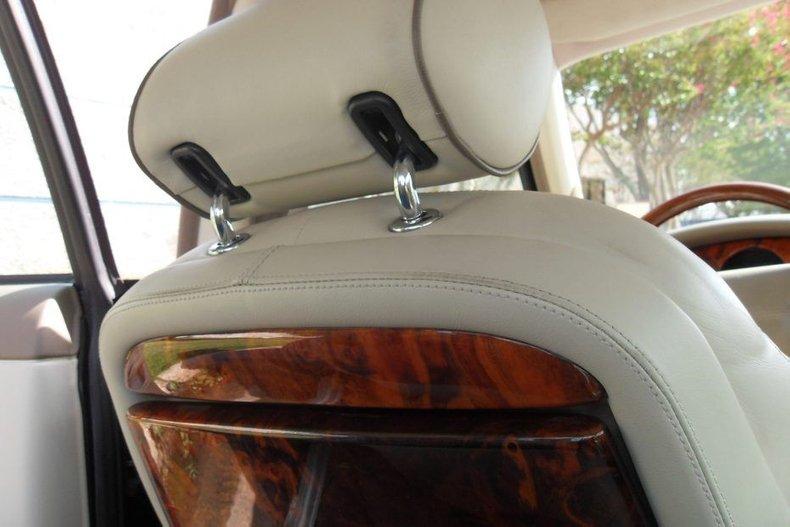 1998 Jaguar XJ8 Vanden Plas