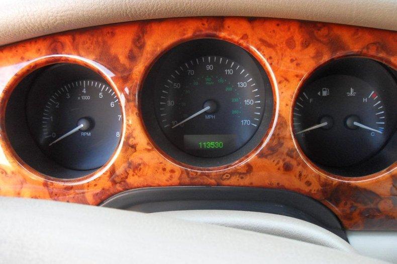 1998 Jaguar XJ8 Vanden Plas