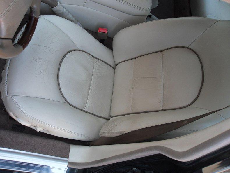 1998 Jaguar XJ8 Vanden Plas
