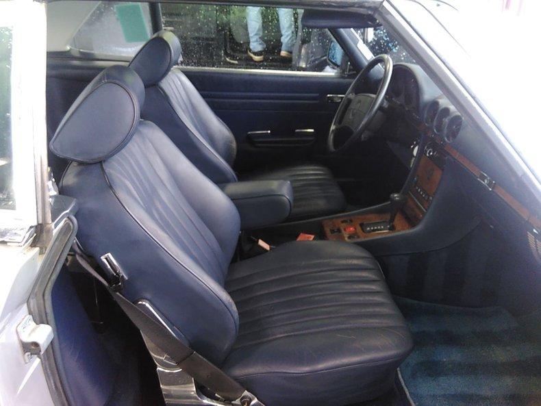 1987 Mercedes-Benz SL Class 560SL
