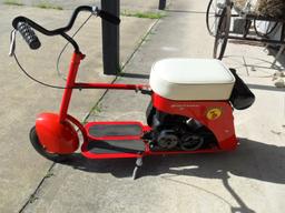 1946 Hiawatha Model G5501B Doodle Bug Scooter