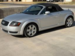 2003 Audi Quattro  TT