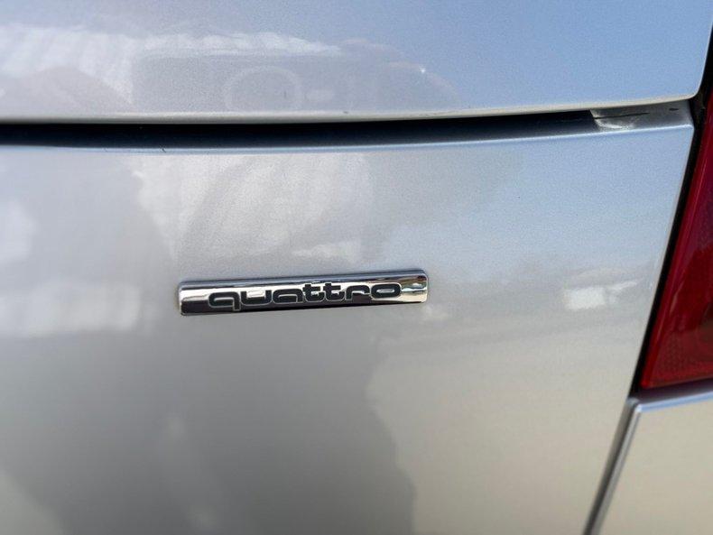 2003 Audi Quattro  TT
